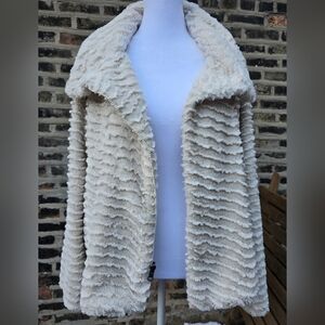 Patagonia Women's Cream Faux Fur Jacket